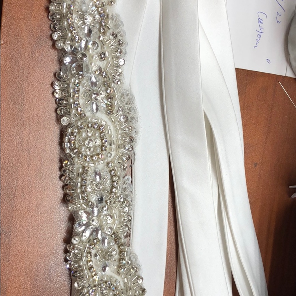 NWT SWAROVSKI BRIDAL BELT